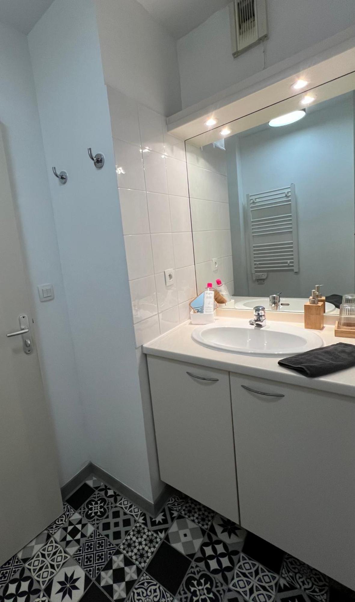 Appart'Hotel - Gare Tgv - Courtine - Confluence - 218 아비뇽 외부 사진
